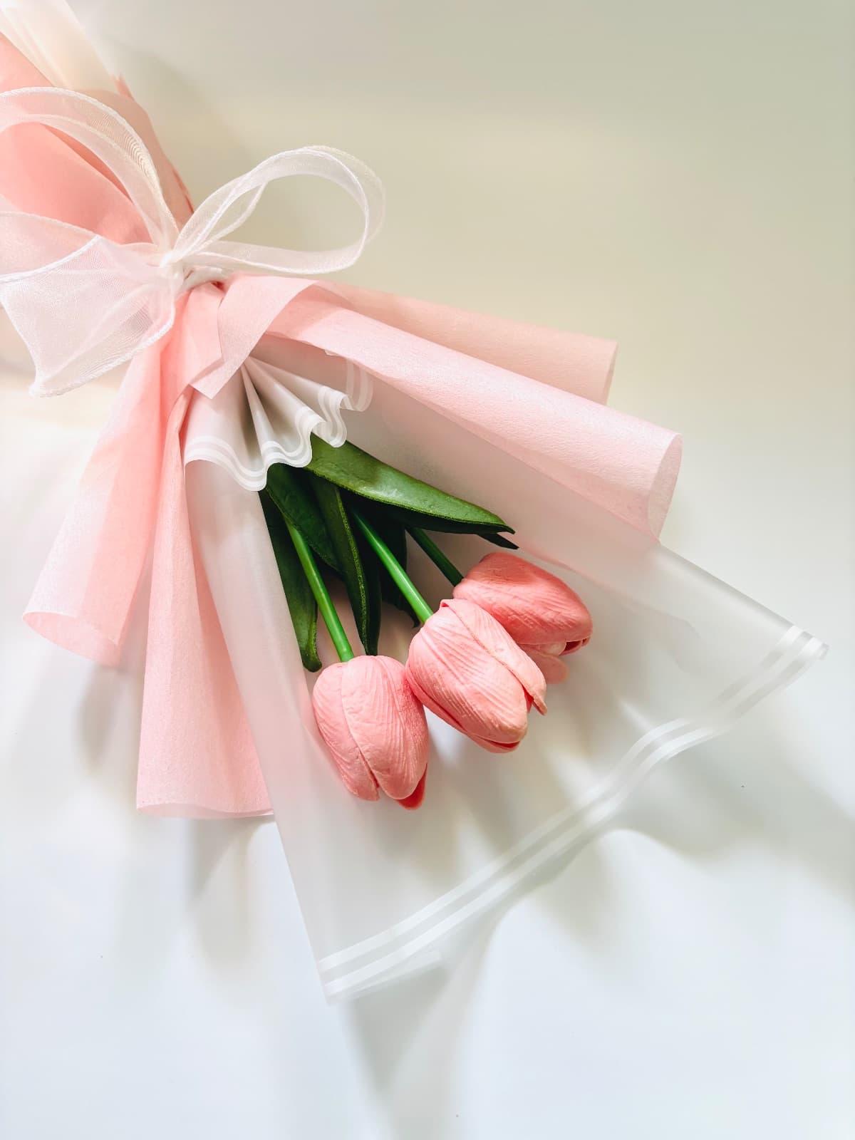 BLUSHING TULIPS BOUQUET — 3